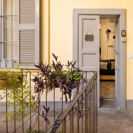 Tiny & Tidy In The Key Area Of Appartement Milaan