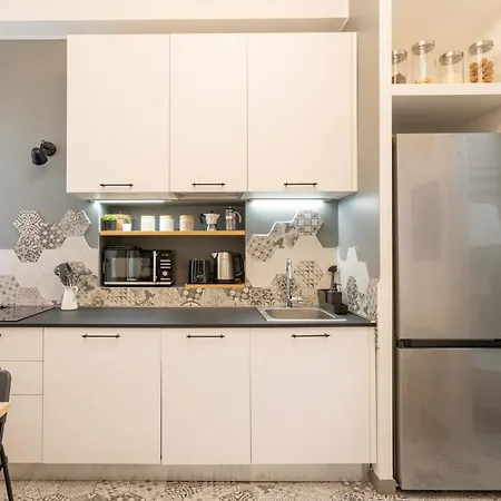 Appartement Tiny & Tidy In The Key Area Of